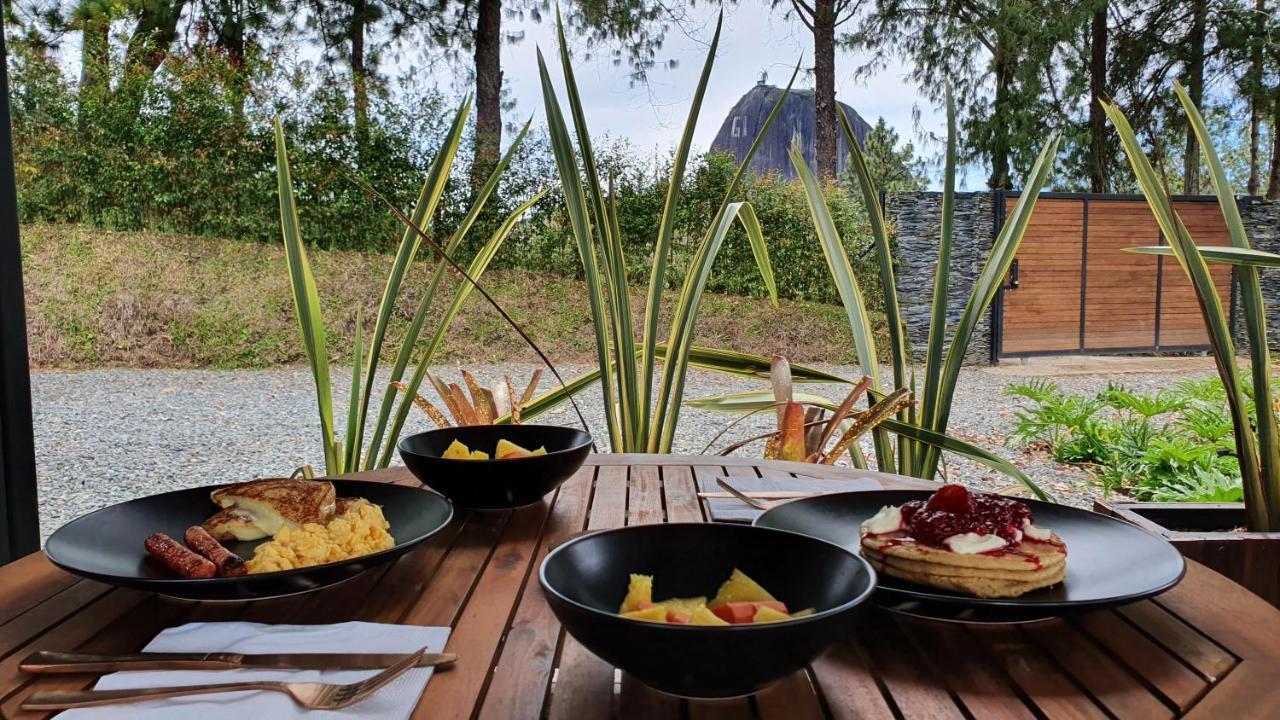 Hotel Domus Glamping Guatapé Esterno foto